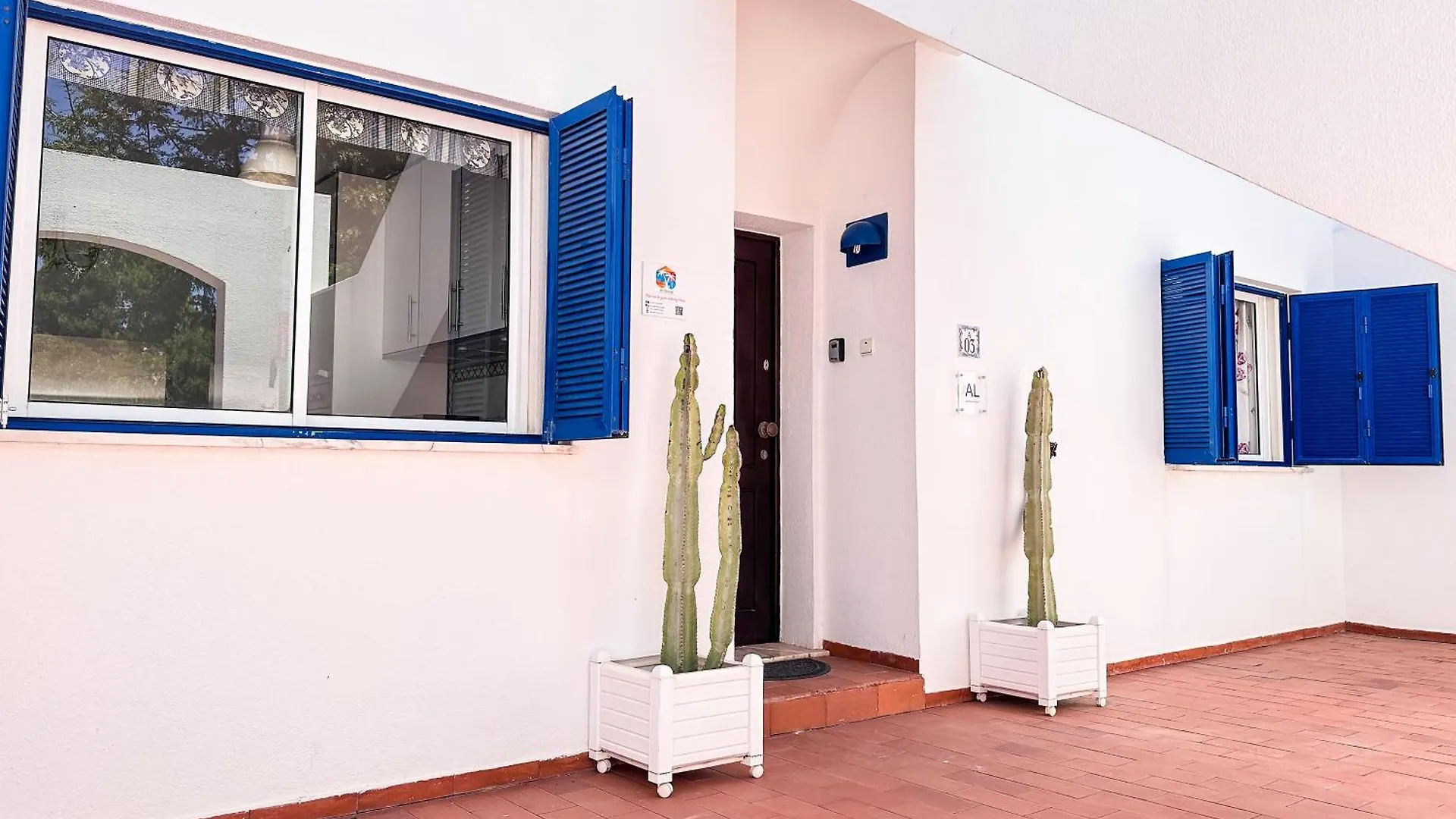 Apartment Ocean Breeze Windmill Condo By Becherish Albufeira
