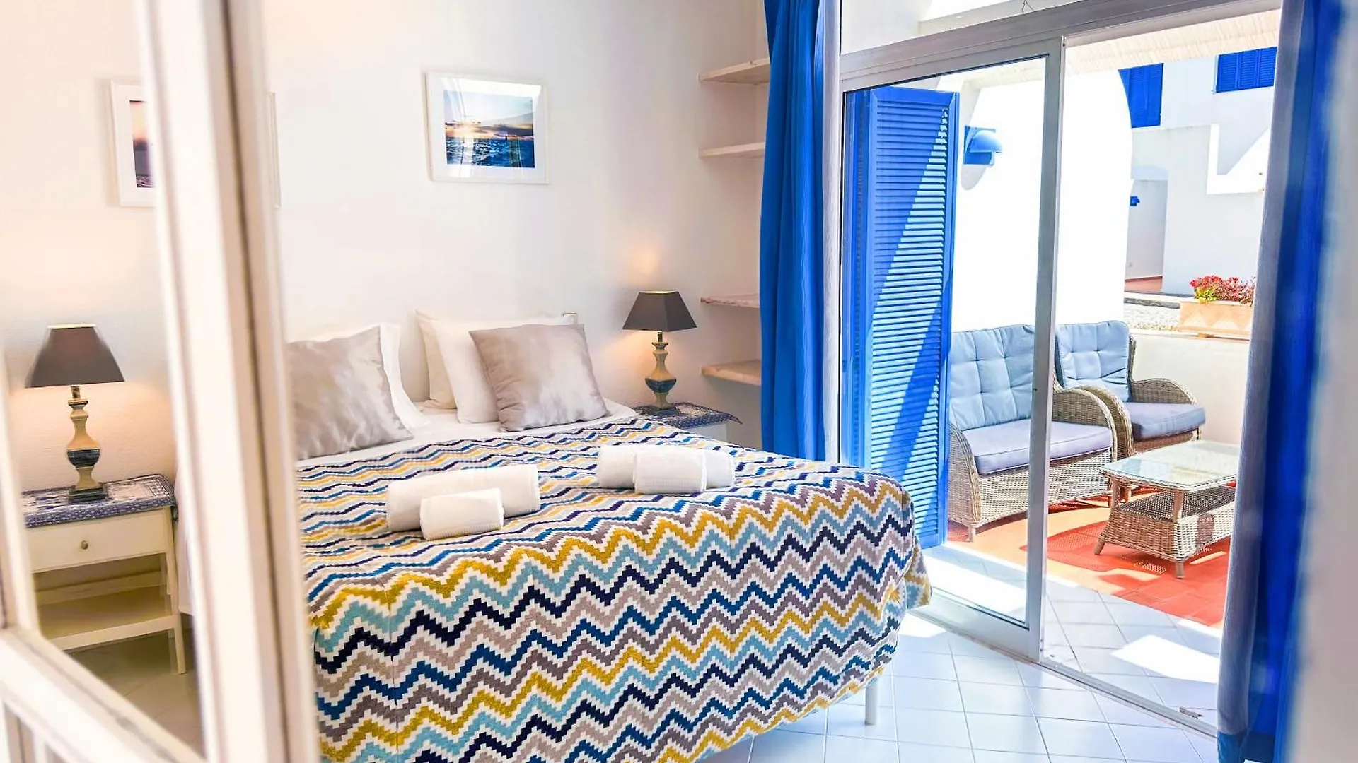 Ocean Breeze Windmill Condo By Becherish Albufeira