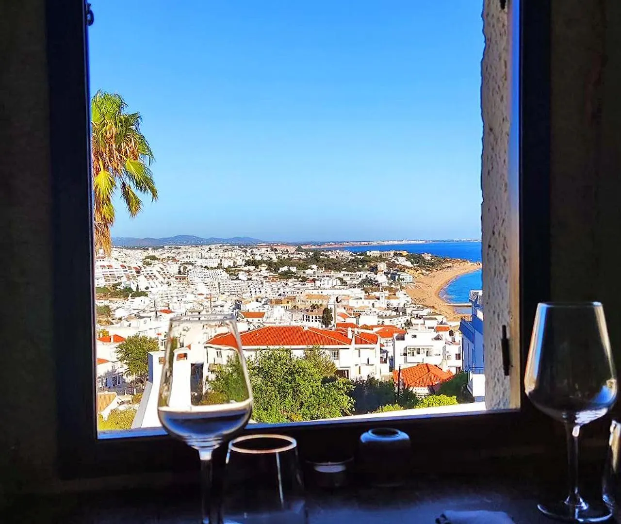 Apartment Ocean Breeze Windmill Condo By Becherish Albufeira