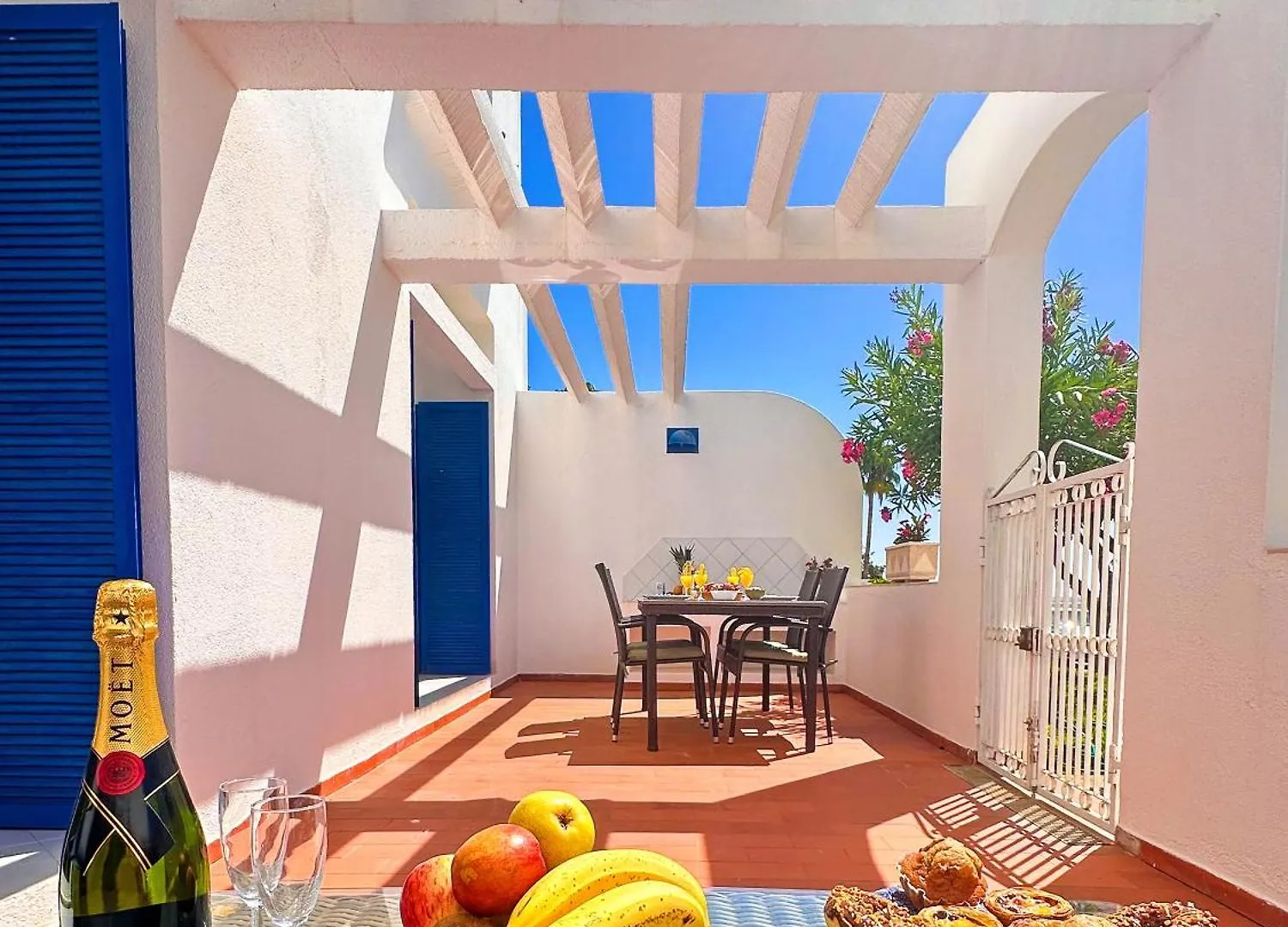 Ocean Breeze Windmill Condo By Becherish Albufeira Portugal